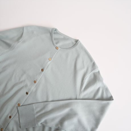 2025SS今季・人気完売品 / DEUXIEME CLASSE / FF30 GIZA カーディガン / 25080500402010 / 2504-1351