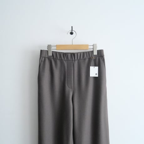 2022 / 未使用 / theory luxe / RIBBLE/FEBIA パンツ / 03-2306018 / 2309-1658