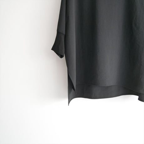 継続販売・人気完売品 / 未使用 / COLLAGE GALLARDAGALANTE ジャージ袖リブTブラウス CLZ1031104A0001 / 2604-1522