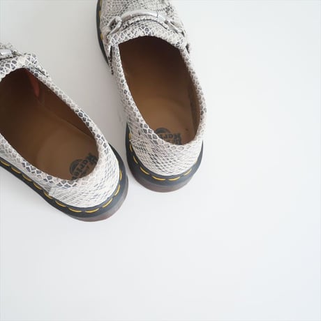 2023SS / Dr.Martens / ADRIAN SNAFFLE ローファー / 30616296 / 2504-2056