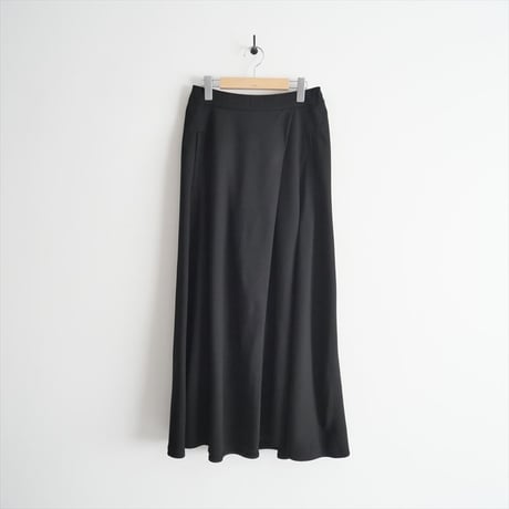 2023SS / COG THE BIG SMOKE / HALO SEMI-FLARE SKIRT / 2406-0204