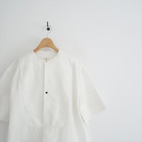 2023SS・人気完売品 / TOMORROWLAND .B / リネンコットンポプリン 半袖シャツ / 48013201304 / 2411-1026