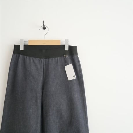 継続販売品 / M･fil / デニム　バギーイージートラウザーズ / 233-13488 / 2407-1025