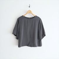 2023SS / Plage / フィブリルサテン Tee ブラウス / 23051922302020 / 2410-0947