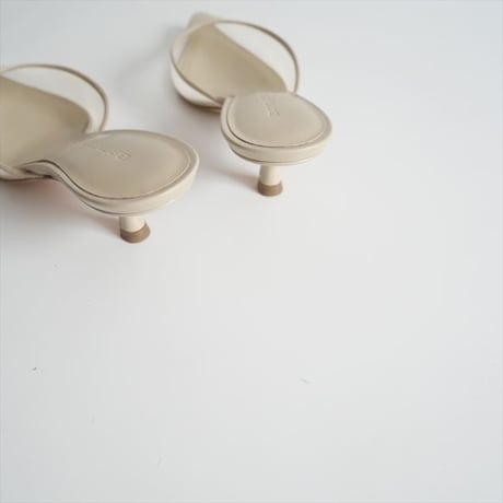 2024SS / 未使用 / ESTNATION購入品 / BRENTELLA / シアーミュールサンダル / 41-100-44-040379 / 2410-1078