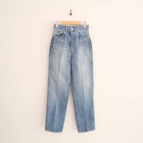 2025SS今季・人気完売品 / yori / Audreyテーパードデニム / YR22-25030SP / 2507-1314