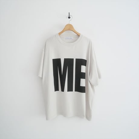 2025SS・人気完売品 / Whim Gazette別注品 / KATHARINE HAMNETT / MEロゴTシャツ / WGZ1051406A0008 / 2508-0373