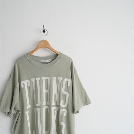 2023SS・人気完売品 / journal standard luxe / プリントT TURNS LUCKS / 23070440215010 / 2311-2008