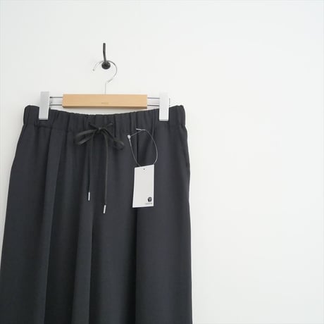 継続販売品 / Ballsey / TOMORROWLAND / 2-wayストレッチ イージーセミワイドパンツ / 11041404203 / 2507-1333