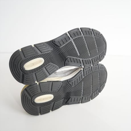 2023・人気完売品 / DEUXIEME CLASSE購入品 / GOLDEN GOOSE / RUNNING DAD スニーカー / 23093510002030 / 2412-0912