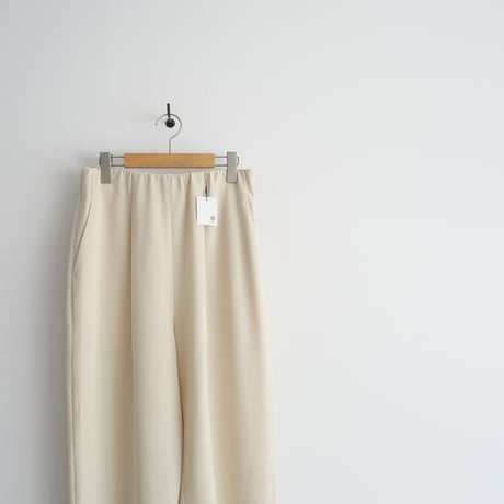 2023 / ADAM ET ROPE / イージーテーパードパンツ / GAS03100 / 2310-0050