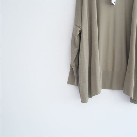 2023SS・人気完売品 / DEUXIEME CLASSE / shake code ショートカーディガン / 23080500424010 / 2508-0762