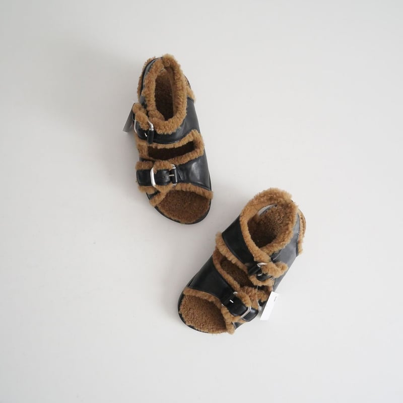 新品未使用【CAMINANDO/カミナンド】FUR SANDAL