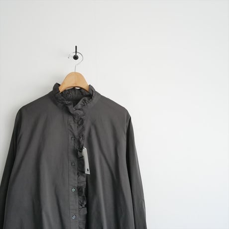 2025AW今季・人気完売品 / 未使用 / SPICK&SPAN / フリルシャツ / 25050200608040 / 2512-1094