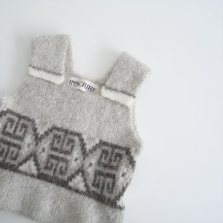 2023AW / INSCRIRE / Cowichan No Sleeve Sweater / I23AW-K12 / 2501-0235