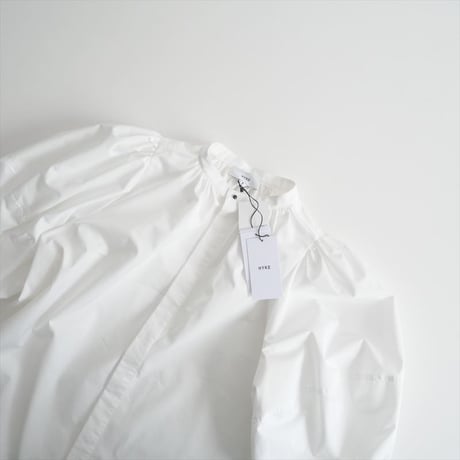 2023 / HYKE / T/C BALLOON SLEEVE BLOUSE / 231-15191 / 2310-0393