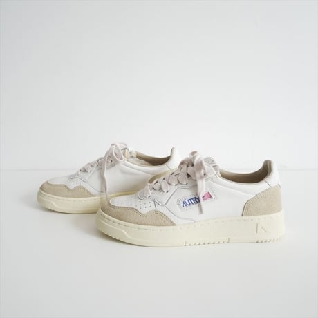 2025・人気完売品 / DEUXIEME CLASSE購入品 / AUTRY / MEDALIST LOW / 25093510001330 / 2602-2114