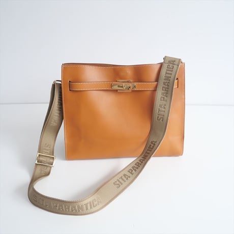 2022 / L'Appartement購入品 / SITA PARANTICA / ストラップ コンビバッグ (キャメルブラウン) / 22092521003830 / 2503-0216