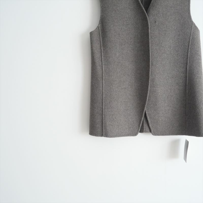 新品未使用　plage　プラージュ　ハミルトン　ミニマルベスト　ジレ 新品未使用☆Plage☆ハミルトン ミニマル ベスト グレー - メルカリ