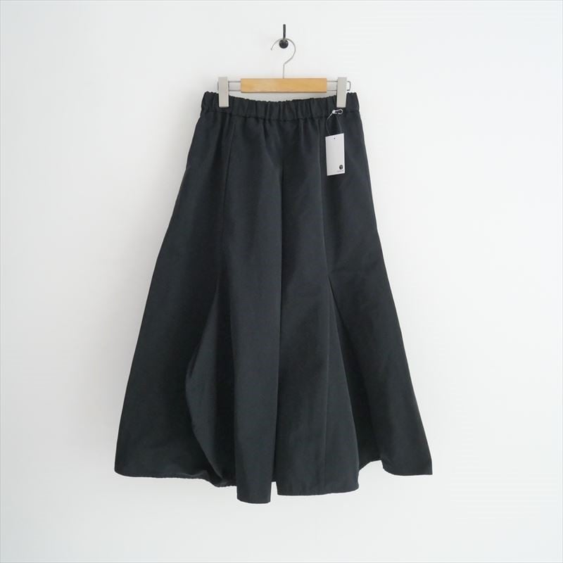 2024 / nagonstans / depth flare skirt / 470HS83