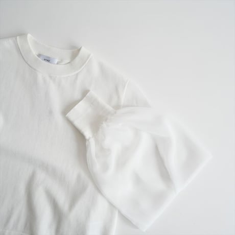 継続販売型 / HYKE / CREW NECK CROPPED SWEATER WITH SHEER SLEEVES / 11342 / 2504-2010