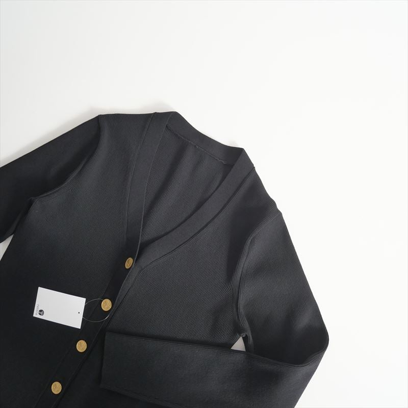 完売品　24年　DINER RIB Vネックカーディガン　定価48,400円 完売品 24年 DINER RIB Vネックカーディガン 定価48,400円 完売