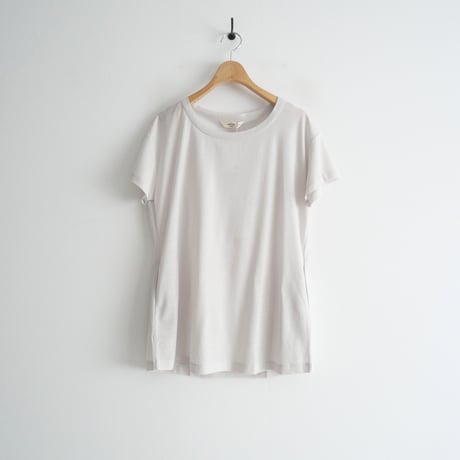 未使用 / adele couturier(edit & co.) / Crew Neck T-shirts with Pockets / 2403-0071