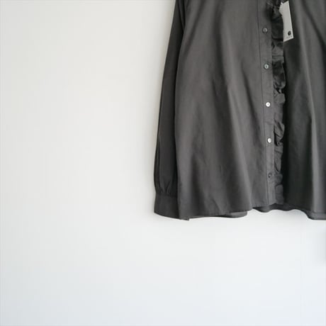2025AW今季・人気完売品 / 未使用 / SPICK&SPAN / フリルシャツ / 25050200608040 / 2512-1094