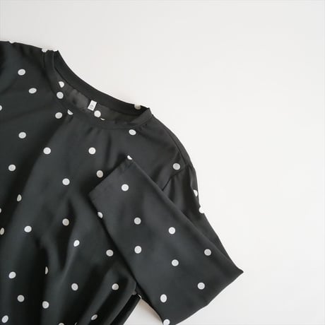 継続販売型 / BEARDSLEY 後ろドレープTブラウス BEZ5032304A0003 / 2604-0264