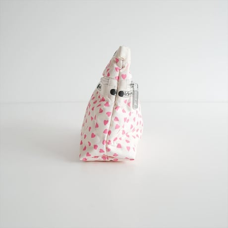 2024・人気完売品 / 未使用 / 美容家の神崎恵さんコラボ / LeSportsac / Perfect Cosme Pouch2 / 2602-0570