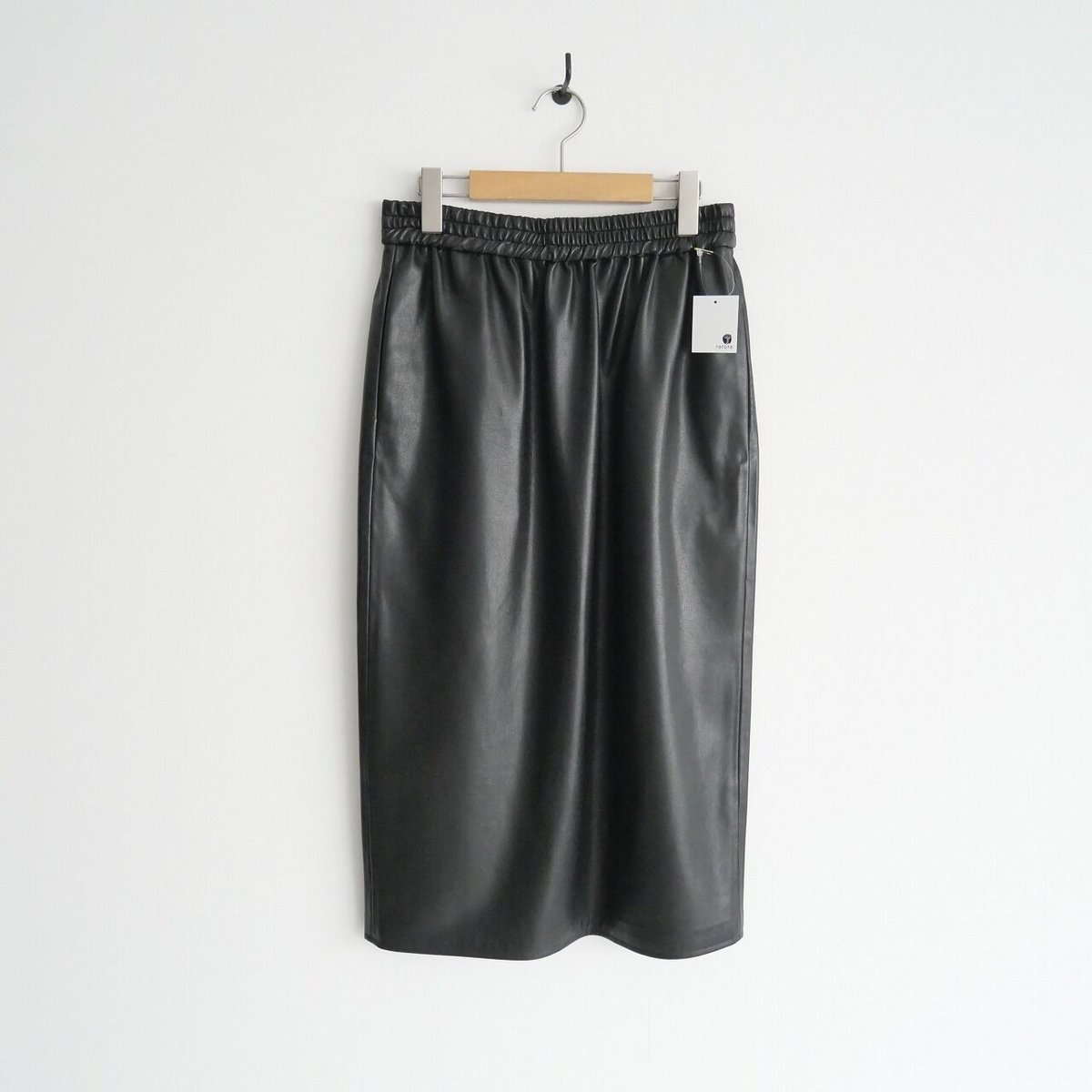 2022 / DEUXIEME CLASSE / Faux Leather Skirt / 2 