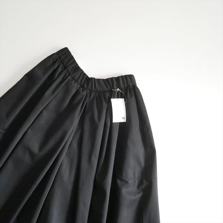 人気完売品 未使用 Traditional Weatherwear GATHERD VOLUME CULOTTE PANTS L221CIFPT0240CV 2606-0008