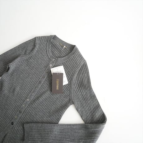2025AW今季・人気完売品 / 未使用 / L'Appartement / RIB KNIT with BUTTON / 25080560716030 / 2512-2018