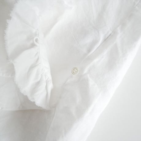 2024SS / journal standard luxe / CLシャンブレー フリルブラウス / 24050440003010 / 2603-0677