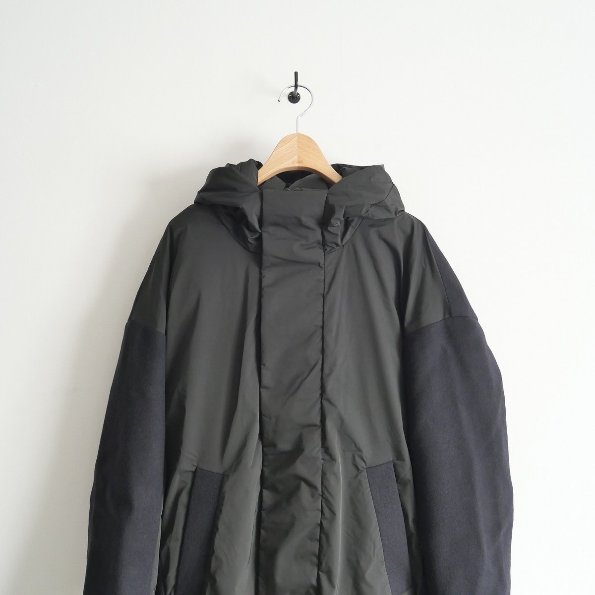 【美品】冬本番早期SALE⭐︎エンフォルド　PEツイルウールダウンコート36 ENFOLD / PEツイル WOOL×ダウンコート / 300DA230-1680 / 23