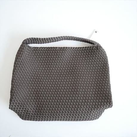 2025AW今季・人気完売品 / DEUXIEME CLASSE同型お取扱い / NAGHEDI / NOMAD LARGE HOBO / 25092510000330 / 2512-0726