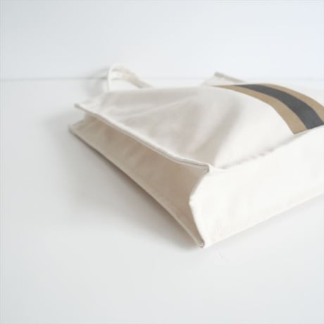 2024SS / 未使用 / FRAMeWORK別注 / YOUNG&OLSEN / STRAP MARKET TOTE / 24092230006310 / 2502-0392