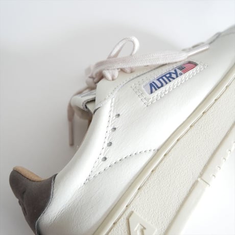2025・人気完売品 / 未使用 / Plage購入品 / AUTRY DALLAS スニーカー 25093923003130 / 2604-0993