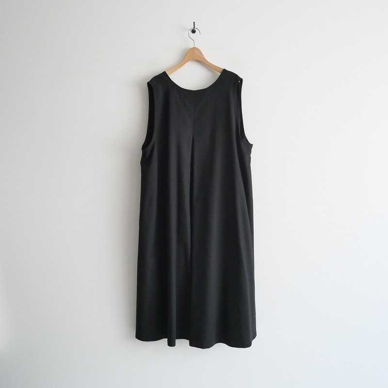 2021 / nest Robe / ディープVネックノースリーブドレス / 01221-11