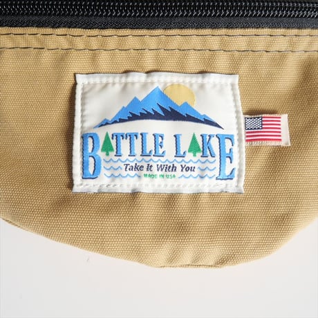 2023AW・人気完売品 / FRAMeWORK購入品 / BATTLE LAKE / canvas mini pouch / 2411-0235