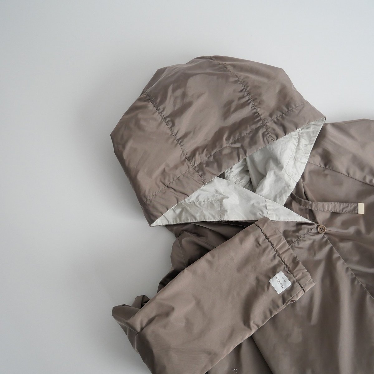 Max Mara / The Cube リバーシブル タフタロングコート / 2311 Max Mara / The Cube リバーシブル タフタロングコート / 2311