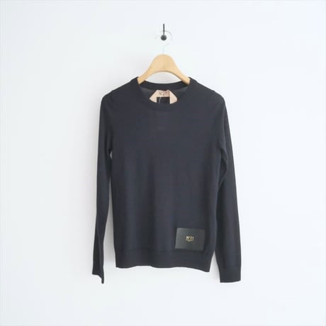N°21 / レザーパッチニット / 2506-1280