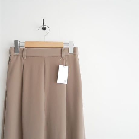 2025SS・人気完売品 / 未使用 / DEUXIEME CLASSE イージーワイドパンツ 25030500808010 / 2604-0789
