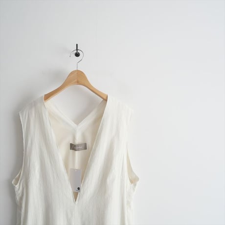 2024SS今季 / 未使用 / HELIOPOLE / DEEP V NECK DRESS / 14003030014HN / 2405-2153