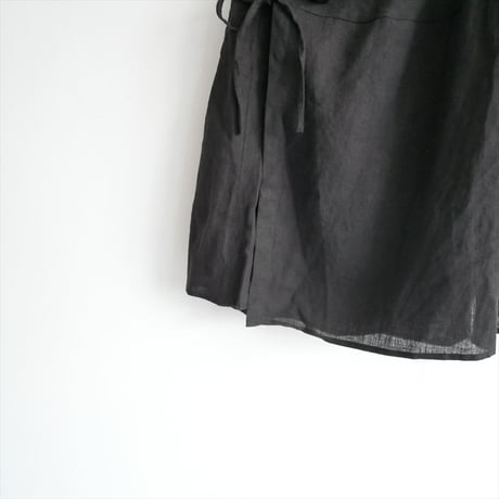 2025・人気完売品 / 未使用 / journal standard luxe / 60リネン キャミブラウス / 25050440038130 / 2511-0141