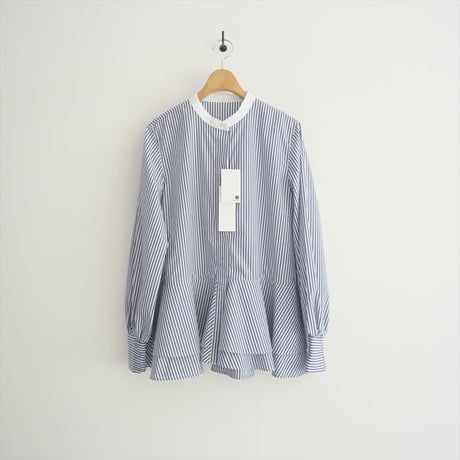 2024AW / 未使用 / 俳優の高梨臨さんコラボ / ＃Newans / ダブルフリルヘムシャツ / BLNECW0501 / 2506-0042