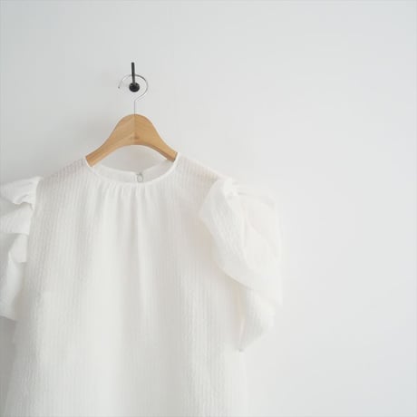 2025SS今季・人気完売品 / 未使用 / TREFLE＋1 / ハートシアートップス / 230334S / 2506-0636