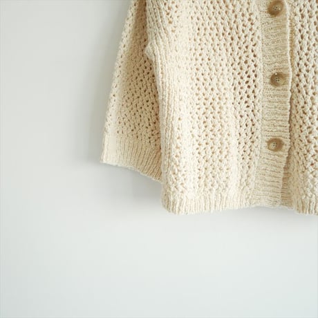 2024 / 未使用 / 64-15-0304-126 / Demi-Luxe BEAMS / スラブ アイレット Vネック カーディガン / 64-15-0304-126 / 2509-0081