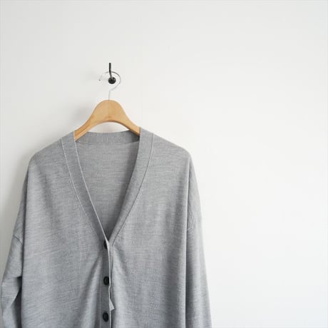 2024AW / SPICK&SPAN / 18G Vネックカーディガン / 24080200517030 / 2504-0450