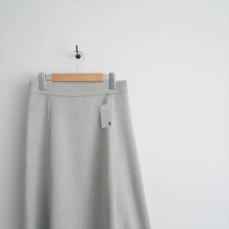 2024SS・人気完売品 / 未使用 / DEUXIEME CLASSE / smooth TOP ロングスカート / 24060500407010 / 2412-0474